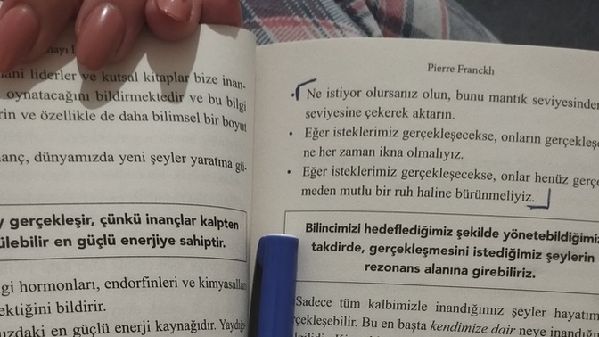 Kitap okurken ilginizi çeken yerleri çizer misiniz?