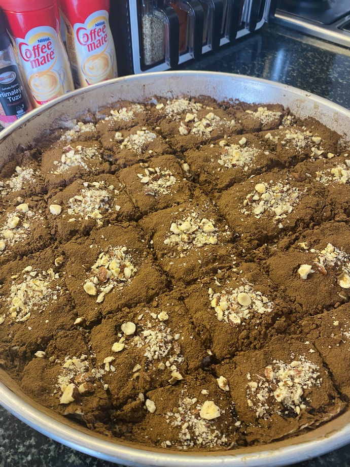 Soğuk baklava yaptım sizce nasıl oldu?