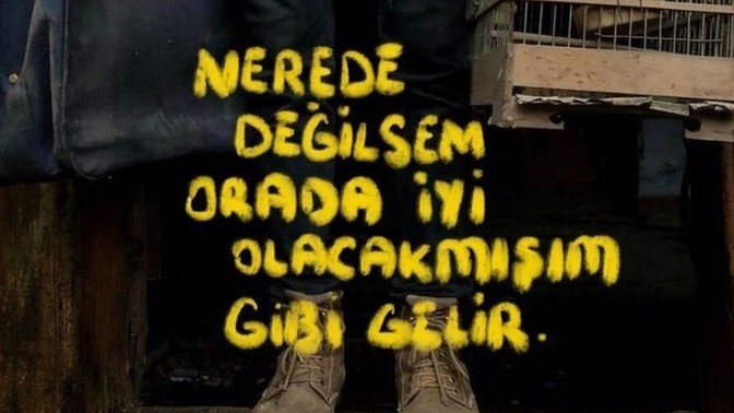 Bir insanı tamamen tanımak mı daha ürkütücüdür, tamamen kaybetmek mi?