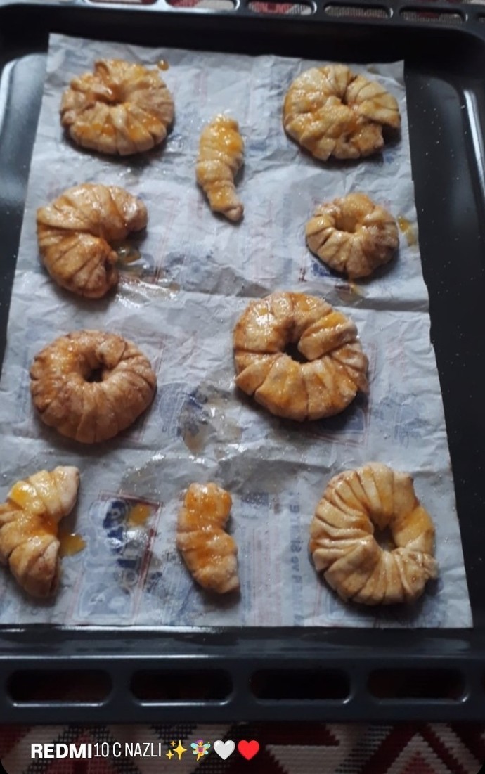 Bir bardak çay olsaydınız arkadaşınız bu Elmalı kurabiye olur muydu 🤌🍪🥐?