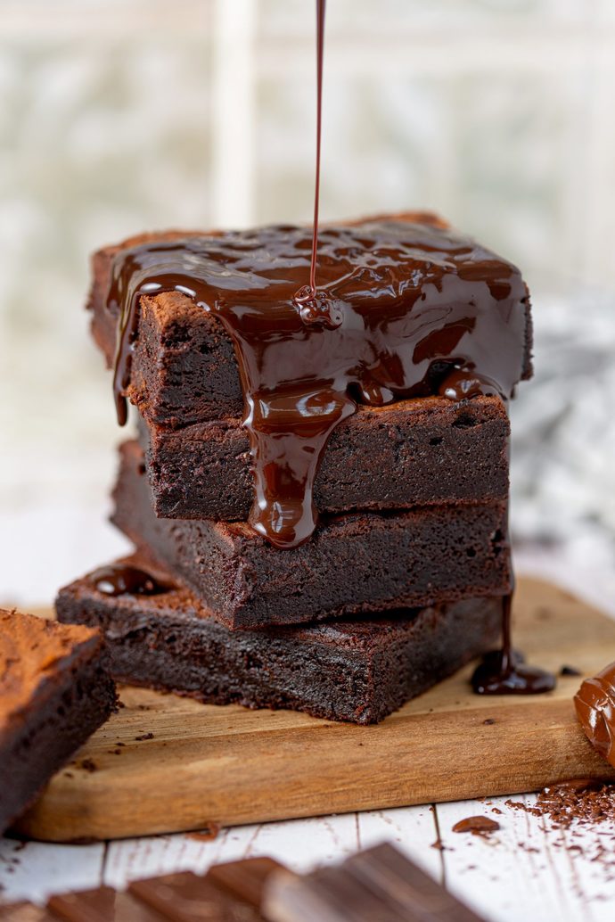 Size brownie kekimden verirmiyim söyleyim mi?