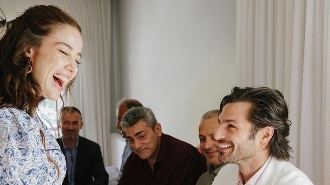 Ailesi başlık parası isteyen biriyle evlenir misiniz?