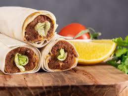 Bu saate çiğ köfte kimler yemek ister?