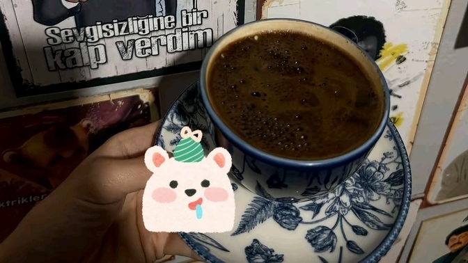 Akşamına hangi içecek ve müzik eşlik ediyor?