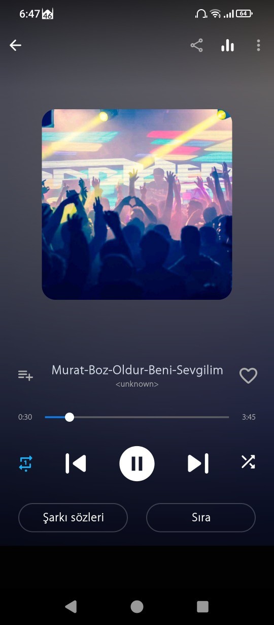 Takılınca birakamadiginiz bir şarkı var mı?