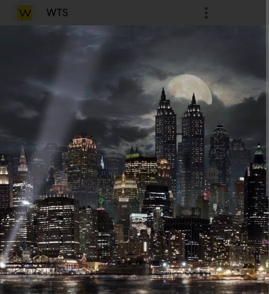 Batman ile birlikte Gotham şehrinde yaşamak ister miydiniz?