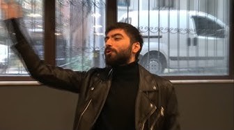 Karşısında ki insanı manipüle eden biri nasıl davranır sizce?