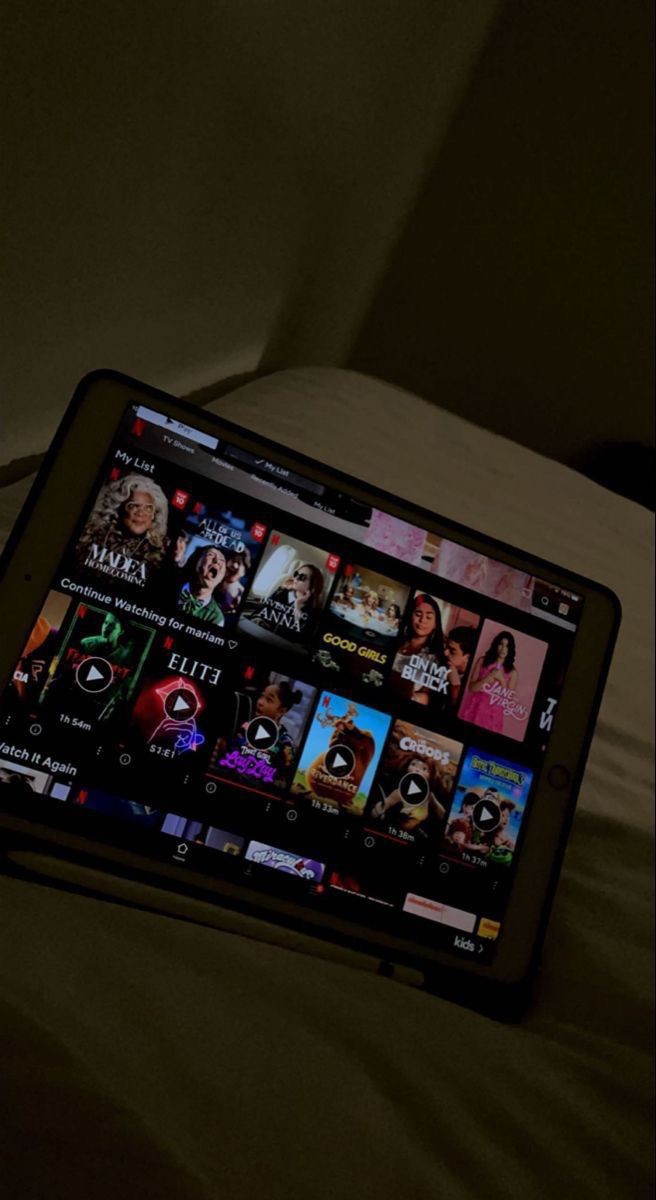 Yeni Sezonunu Beklediğiniz Bir Dizi Var mı?