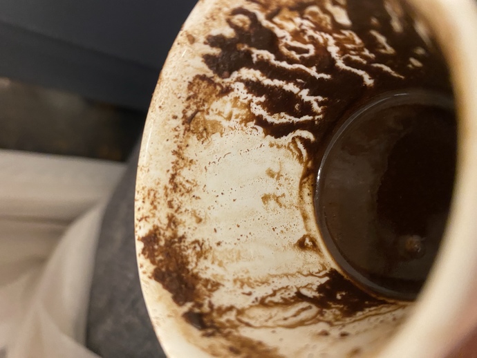 Kahve falıma bakacak var mı canlarrrr?