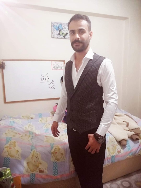 Türk erkekleri niye giyinmeyi bilmiyor?