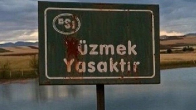 Kalbinizdeki tabelada ne yazıyor?