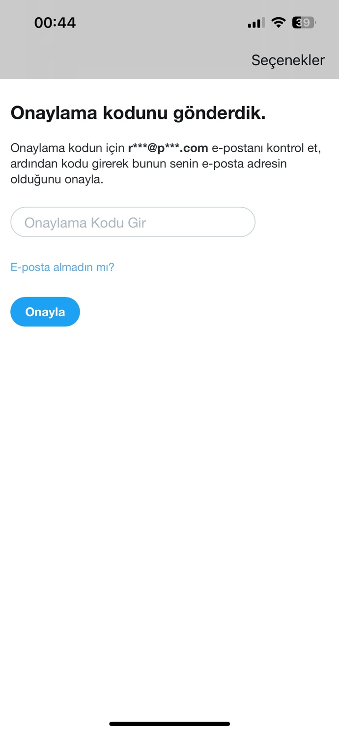 ‼️Twitterın verdiği e-posta benim değil kafasına göre e-postamı uyduruyor ne yapıyor😡‼️?
