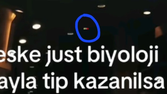 Ekranda bu parlayan şey nedir?