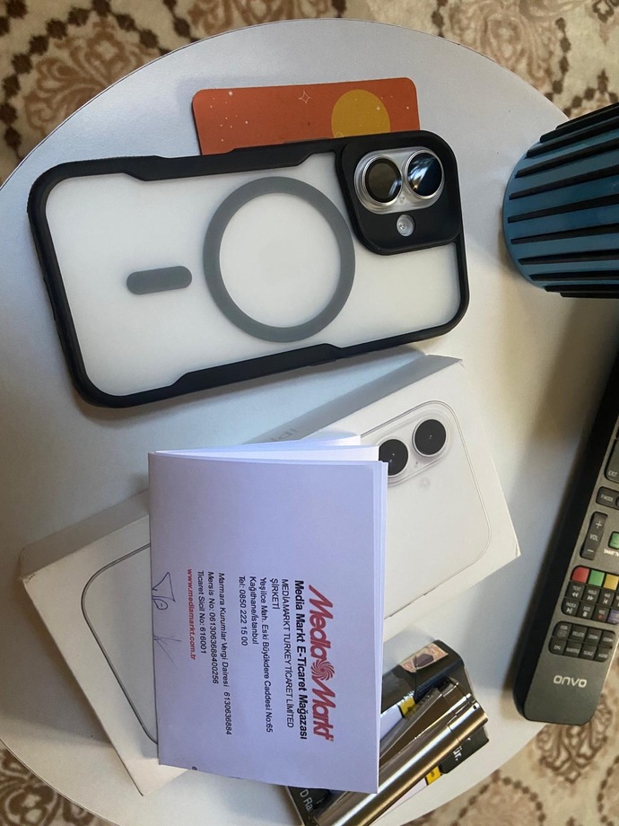 Telefon markanız nedir telefonunuzdan memnun musunuz?