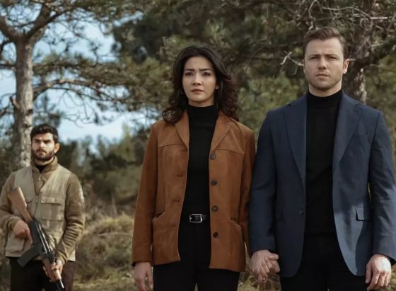 Başrol dizi oyuncularının, ekrana veda etmesi reytingi etkiler mi 🎥?