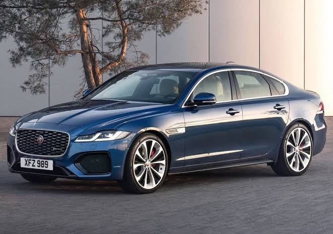 Mercedes mi Jaguar mı daha iyi marka?