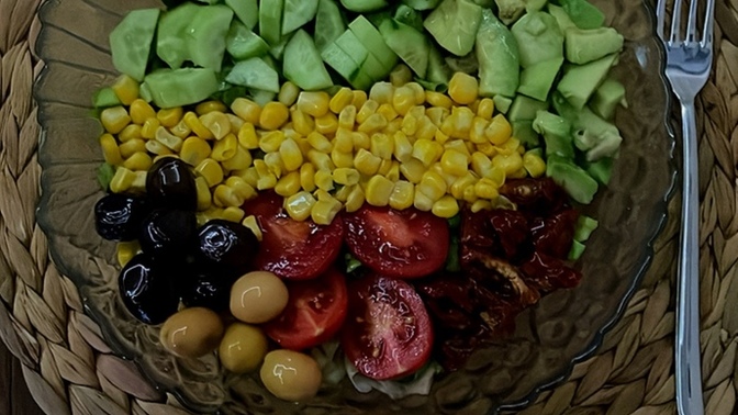 Salata severmisiniz ?