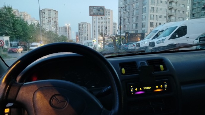 Son dinlediğiniz şarkıyı son ses açıp araçta dinlerken gitseydim, hangi şarkıyı dinlemiş olurdum?
