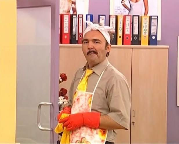 Temizlik yaparken tarzım şekil önümden çekil modunda mısınız?