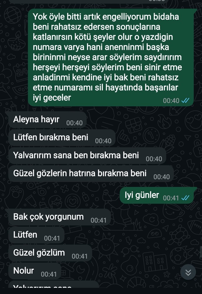 Adamın biri beni takıntı yapmış ne yaparsam yapım vazgeçmiyor istemiyorum diyorum bilerek diyorsun diyokendisinden nefret ediyorum?