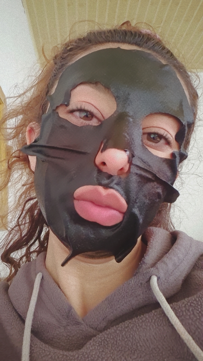 Sevgiliniz maske yaptım deyince ilk düşünceniz ne oluyor?