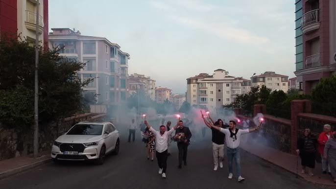 Kız istemeye meşaleyle gidenler hakkında düşünceniz nedir?