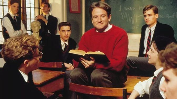 Tekrar tekrar izlediğiniz ve her defasında bambaşka bir detayını keşfettiğiniz bir film/dizi var mı 🎥?
