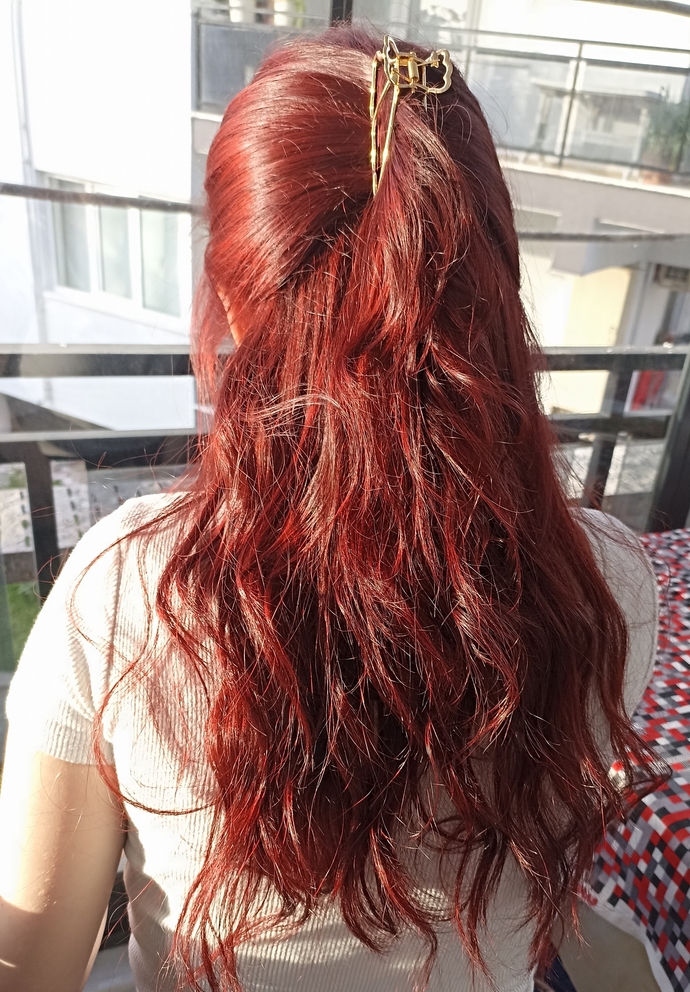 Rengi nasıl olur kızıl hemen akar mi?