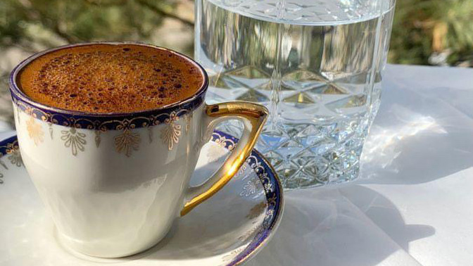 Sabah aç karnına kahve içer misiniz?