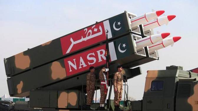 Hindistan - Pakistan savaşı resmen başladı! Sizce nükleer savaşa dönüşebilir mi?