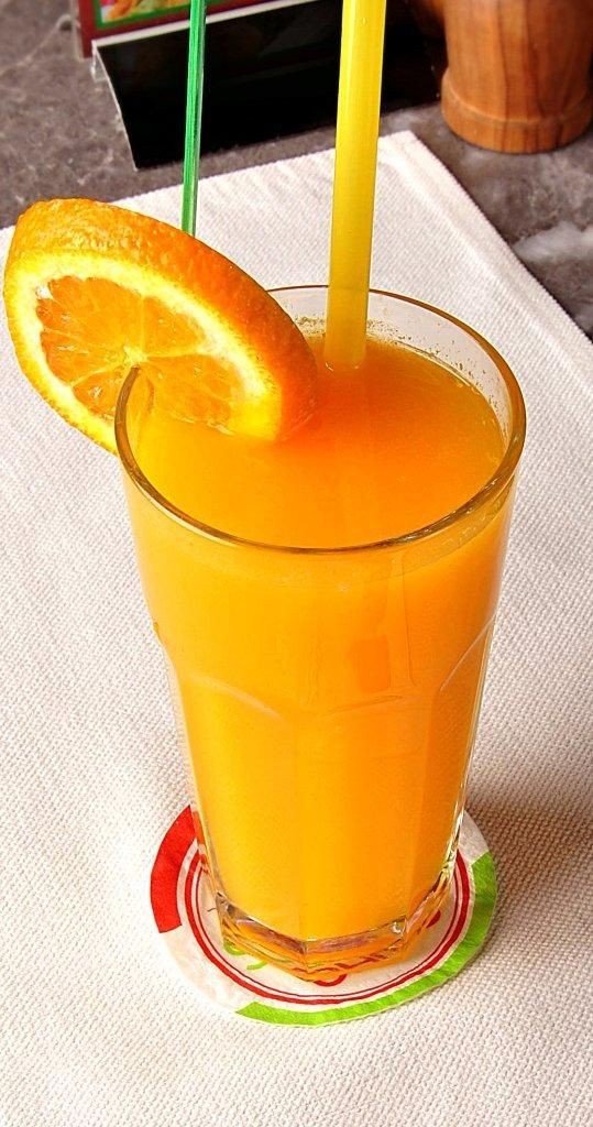 Karışık kuruyemiş yerken yanında ne içmeyi seversiniz?