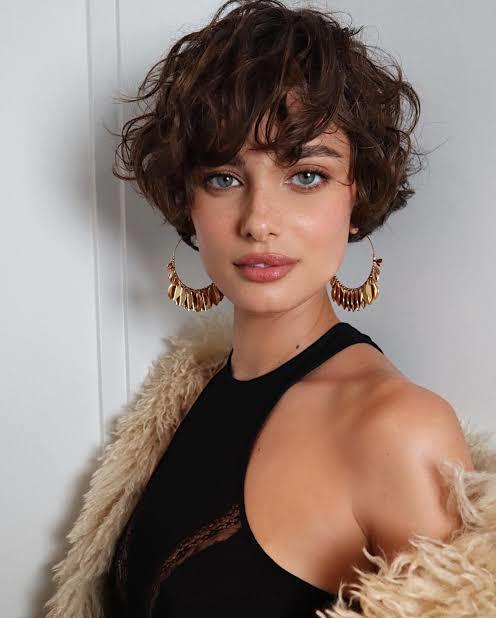 Sizce bu saç modeli güzel mi?