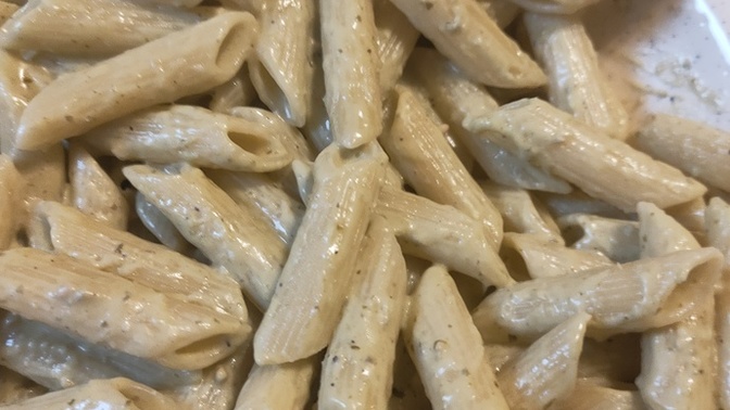 Pesto soslu makarna seven var mı?