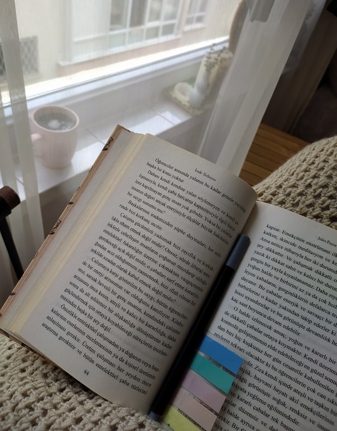 Bugün kitap okuyacak mısın?