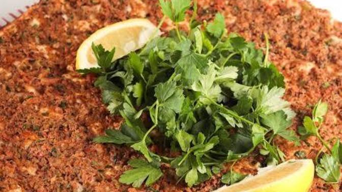 Lahmacun yiyen kizdan olur mu?