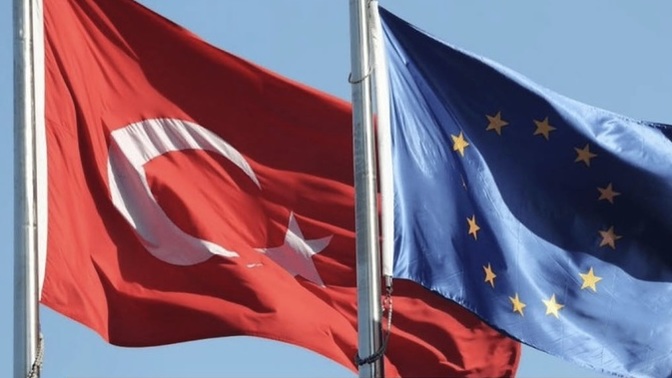Demokatik gerileme nedeniyle, Avrupa Parlamentosu Türkiye'nin AB sürecini süresiz dondurdu! Ne düşünüyorsunuz, haklılar mı?