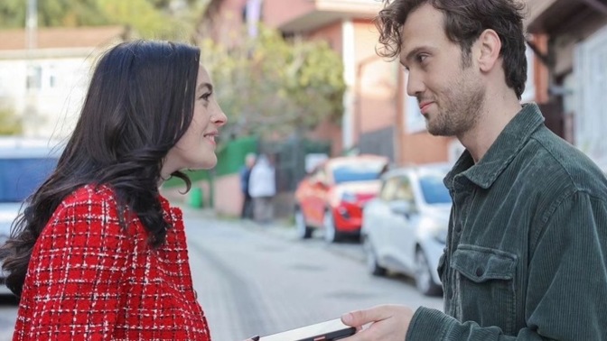 Hoşlandığın kişinin başkalarıyla samimi olması seni soğutur mu?