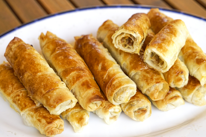 Kıymalı börek mi, patatesli börek mi?