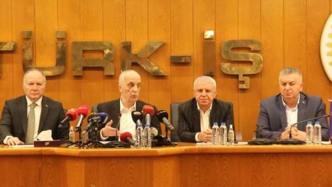 Türk-İş başkanı:" Bu ülke kimsenin babasının çiftliği değil" dedi. Ne düşünüyorsunuz?