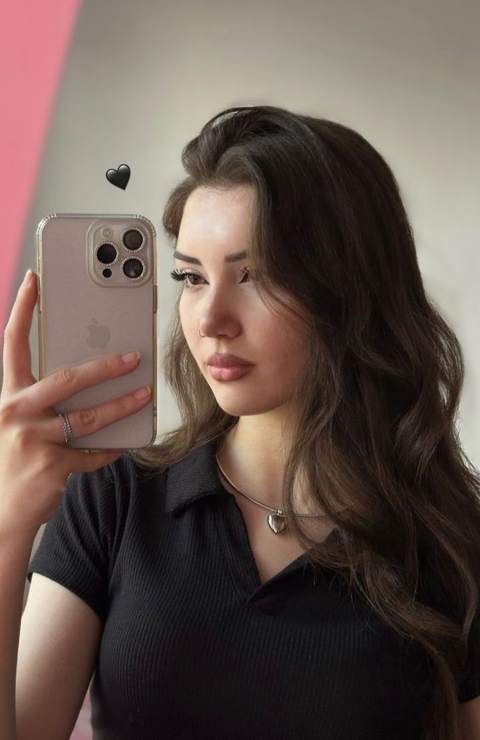 Güzel kadınlar her erkeğin zaafı mıdır 💋?