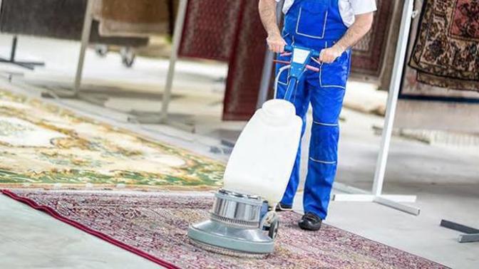 Halı temizliğinde doğal yöntemler mi yoksa kimyasal ürünler mi kullanırsınız?