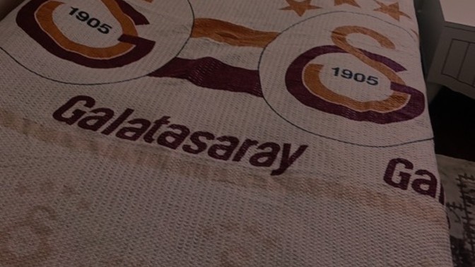 Yatağım GS li diye dalga geçilmeyi hak ediyor muyum?