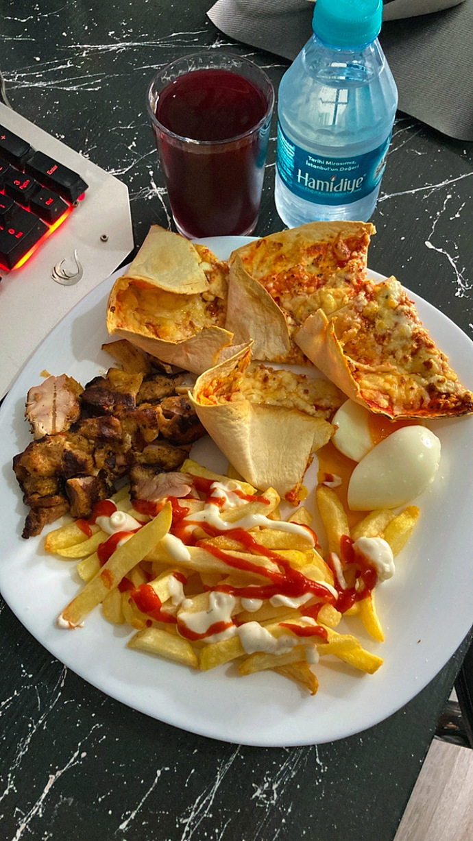 Kimler spor sonrası kahvaltıma eşlik eder 🤔?