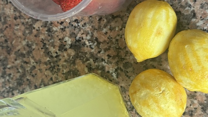 Bişeyler yapıyorum ama ne? bilin bakalım?