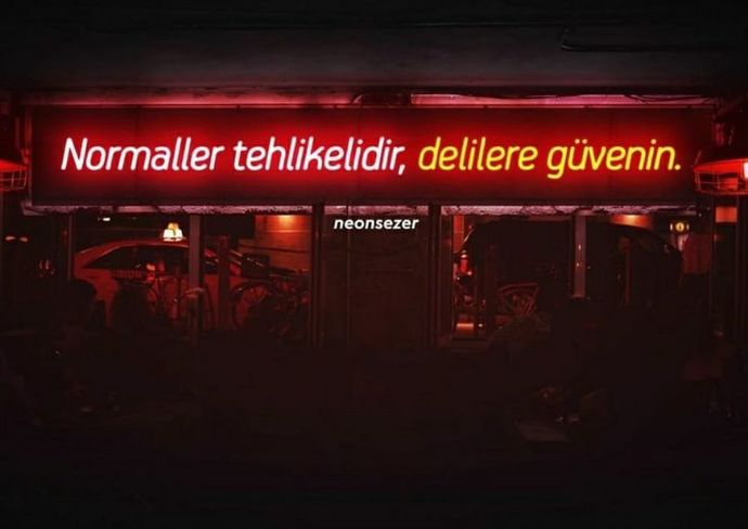 Şu anda ne yapıyorsun?
