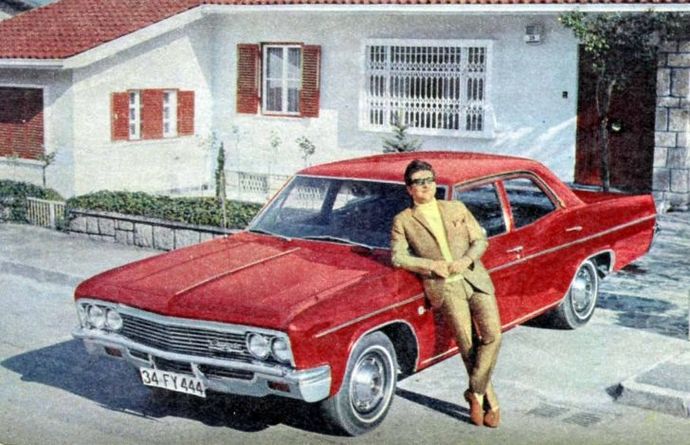 Türkiye de Gelmiş geçmiş En Efsane otomobil nedir sizce ve en çok sevdiğiniz favoriniz olan?