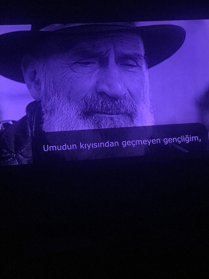 Sizi ağlatan bir şiir var mı?