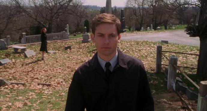 Peter Parker mı yoksa Bruce Wayne olmak mı daha zordur?