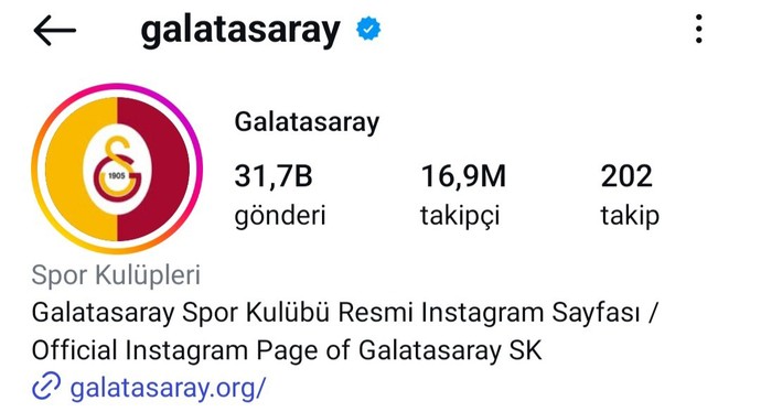 3büyükler bazında Beşiktaş un neden çok az takipçisi var taraf olarak en iyi si Beşiktaş dur?