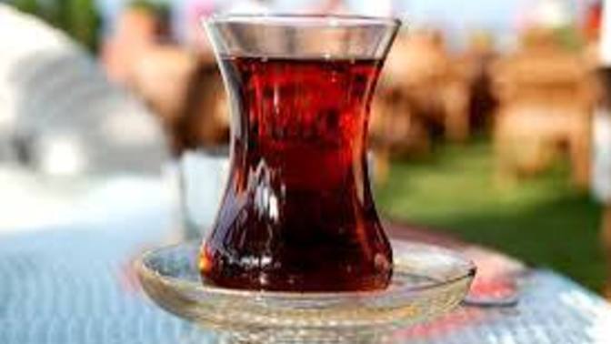 Kahvaltıdan önce içtiğin bir içecek var mı?